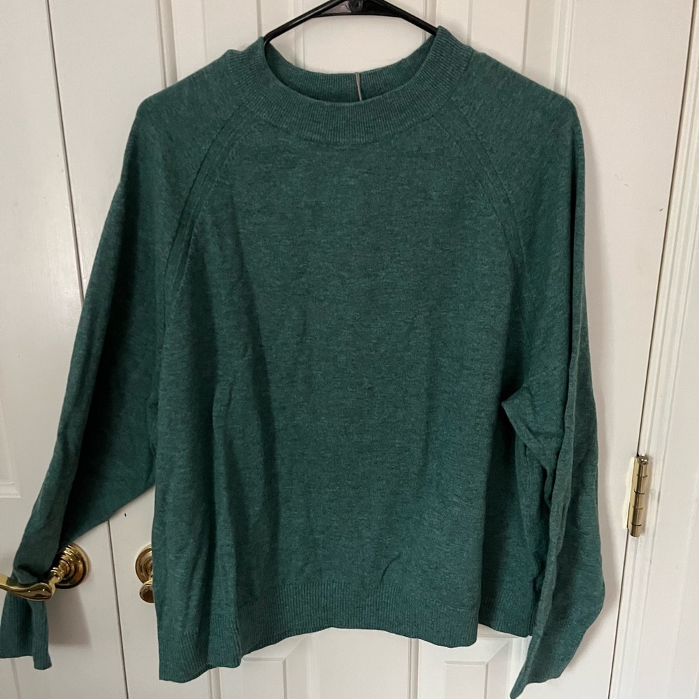 Crewneck sweater